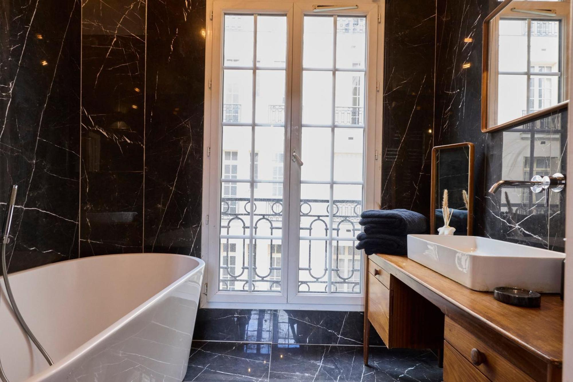 Un Studio Cosy Au Coeur De Paris 17 Batignolles , Monceau Bagian luar foto